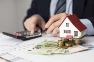PER I COSTI CONDOMINIALI RISPONDE IL PROPRIETARIO